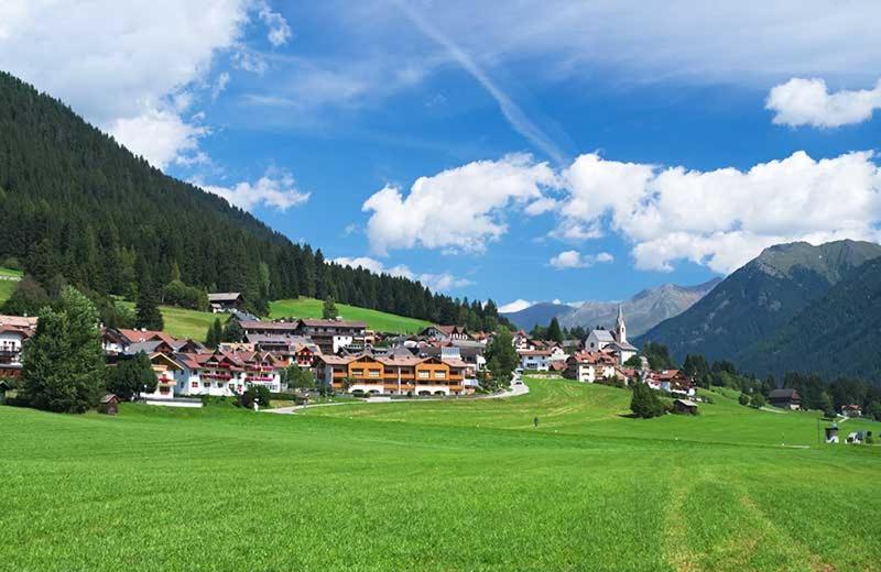 Apartments Stoll Planca di Sopra ภายนอก รูปภาพ